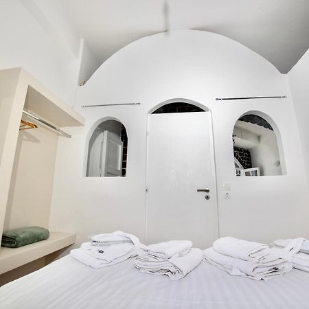 Dawn Suites Santorini Vourvoúlos Oda fotoğraf