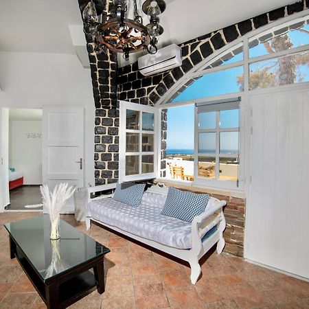 Dawn Suites Santorini Vourvoúlos Oda fotoğraf