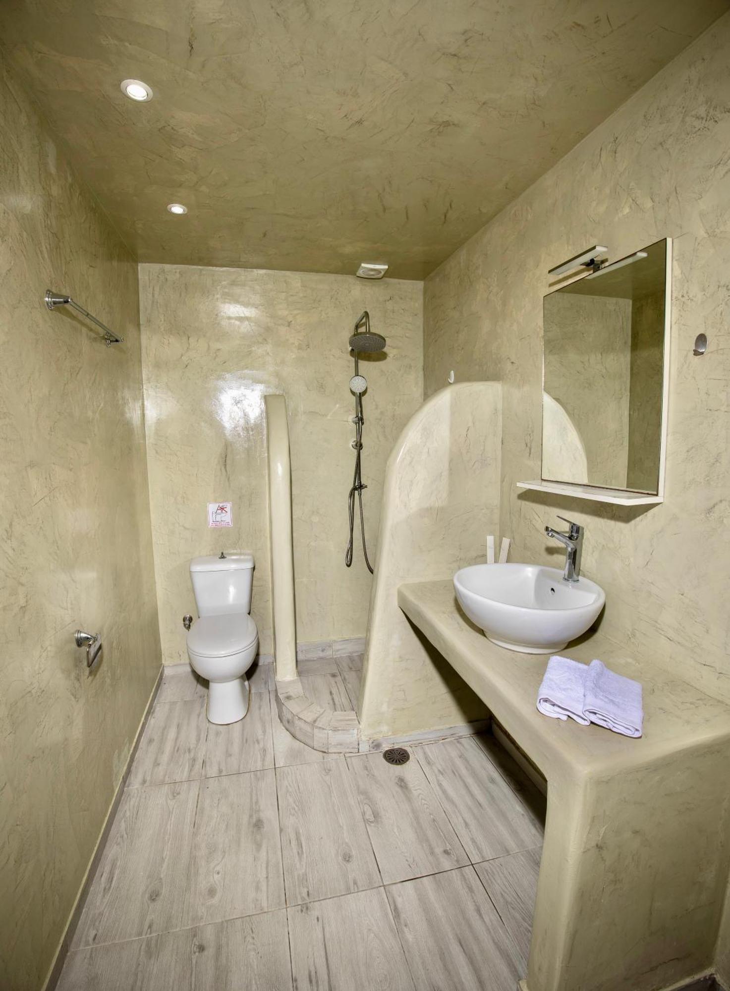 Dawn Suites Santorini Vourvoúlos Oda fotoğraf